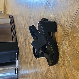 Steve Madden black heels